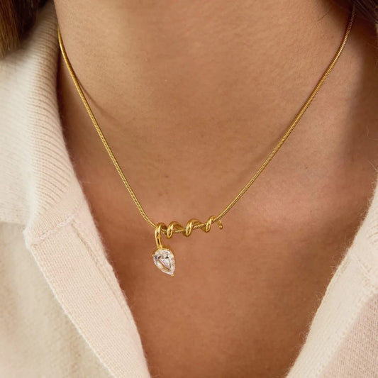 Elara necklace